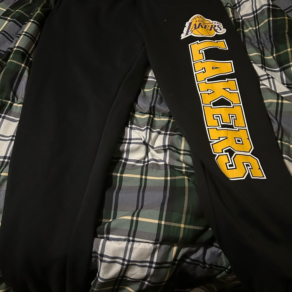 2 pairs of basketball team sweatpants